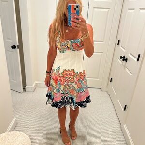 Nine West Hippie Doodle Tank Dress Floral Size 4 NWT